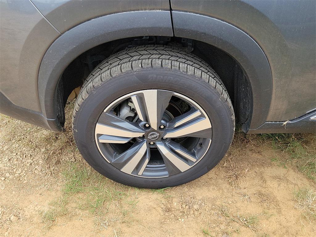 used 2023 Nissan Rogue car, priced at $24,031