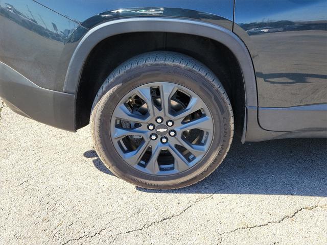 used 2021 Chevrolet Traverse car, priced at $28,037