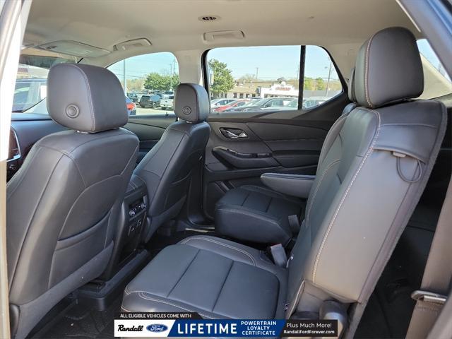 used 2021 Chevrolet Traverse car, priced at $26,197