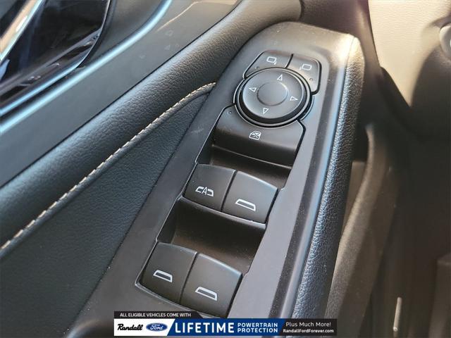 used 2021 Chevrolet Traverse car, priced at $24,487