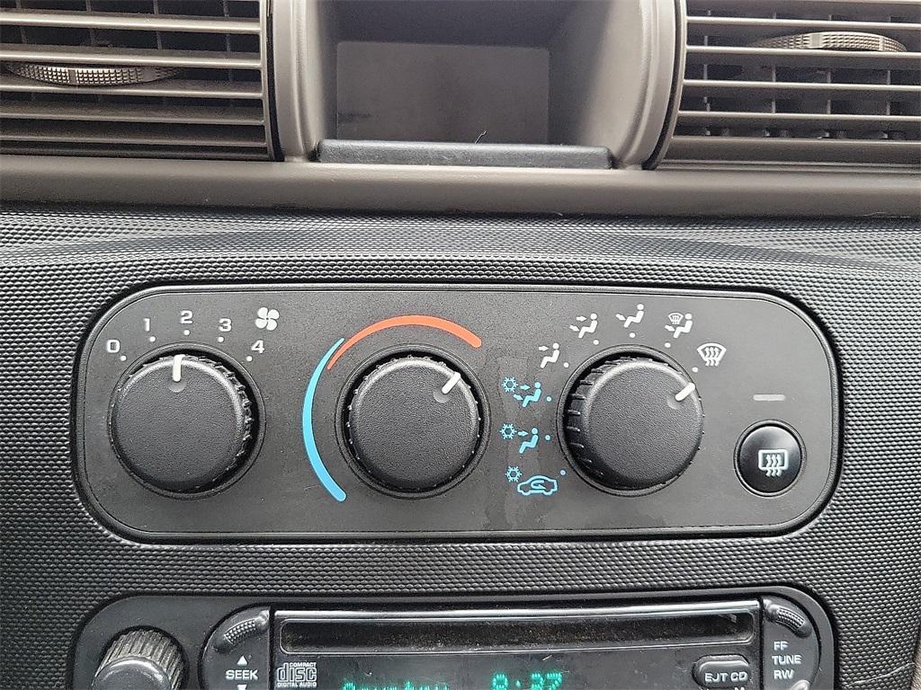 used 2003 Dodge Stratus car