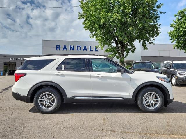 new 2025 Ford Explorer car, priced at $44,770