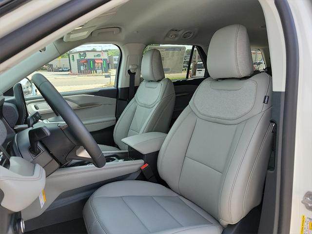 new 2025 Ford Explorer car, priced at $44,770