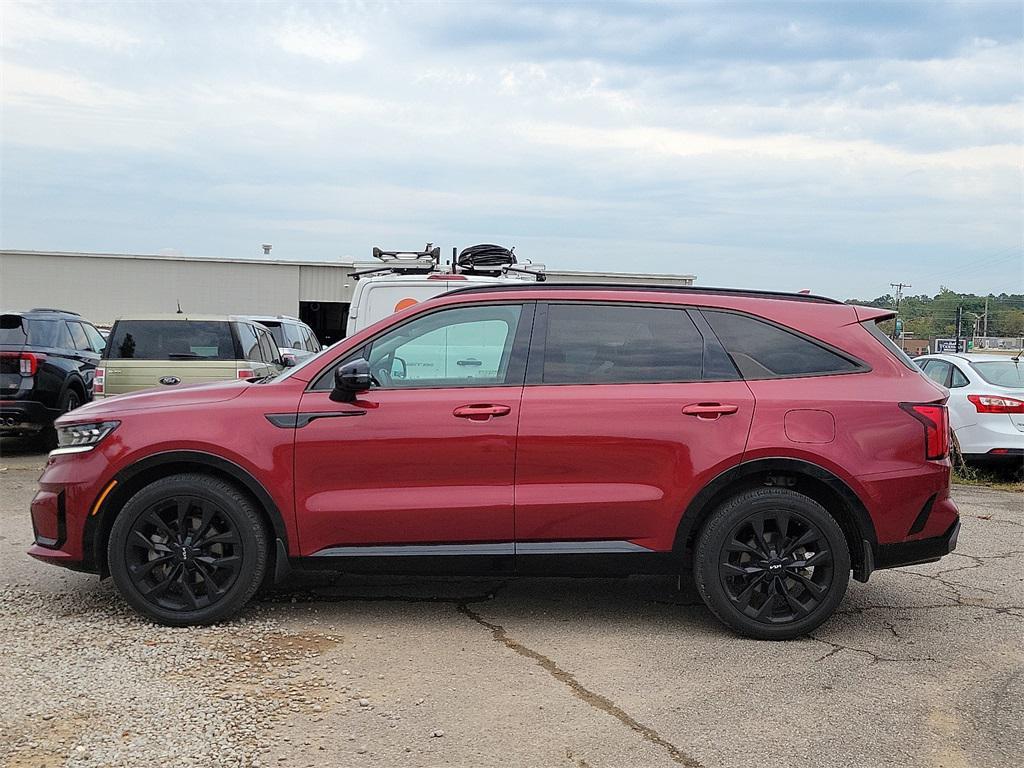 used 2023 Kia Sorento car, priced at $27,895