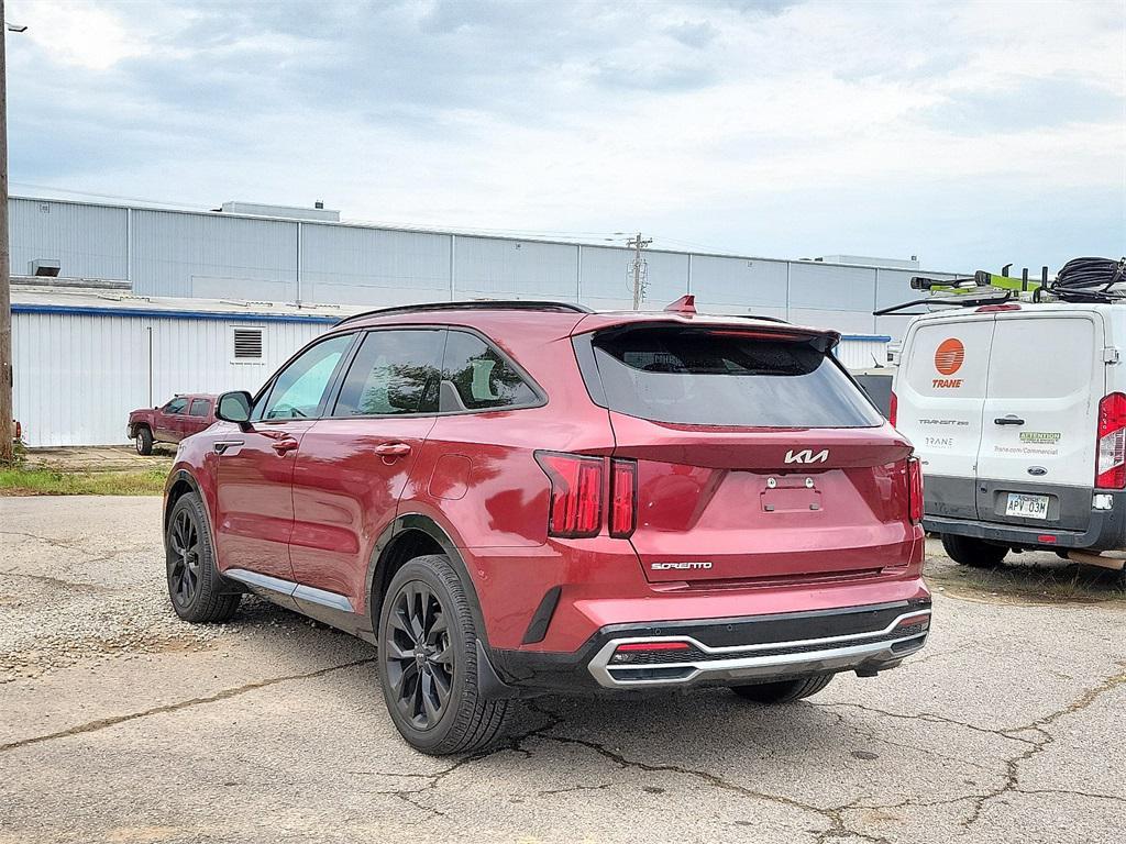 used 2023 Kia Sorento car, priced at $27,895