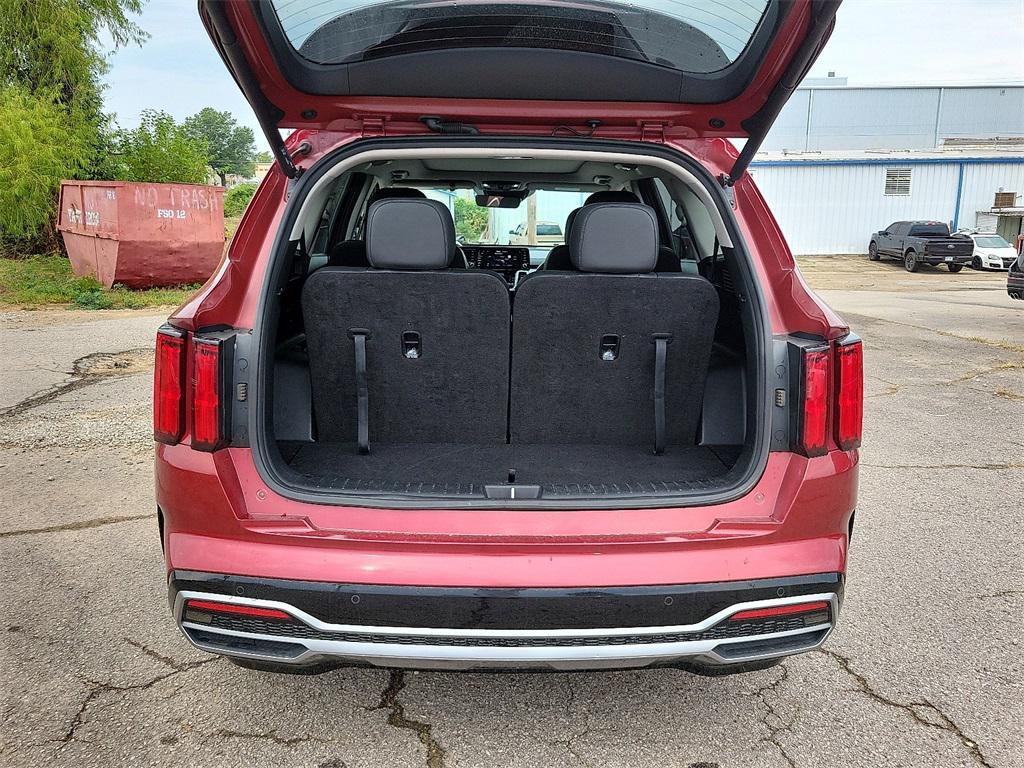 used 2023 Kia Sorento car, priced at $27,895