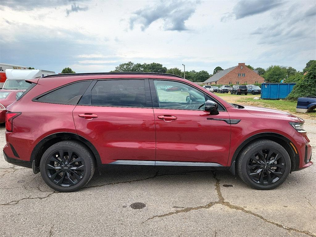 used 2023 Kia Sorento car, priced at $27,895