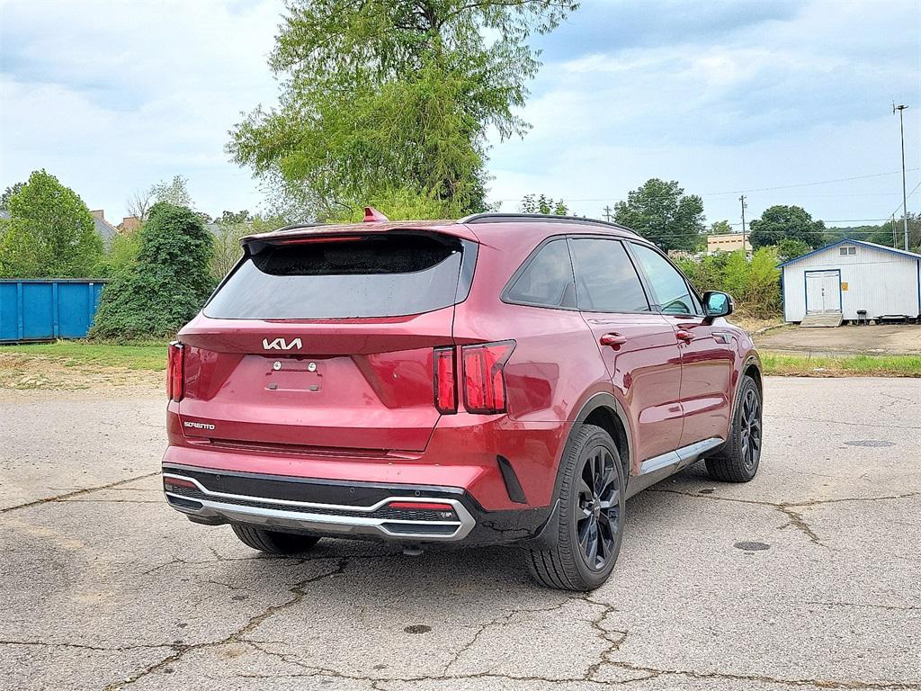 used 2023 Kia Sorento car, priced at $27,895