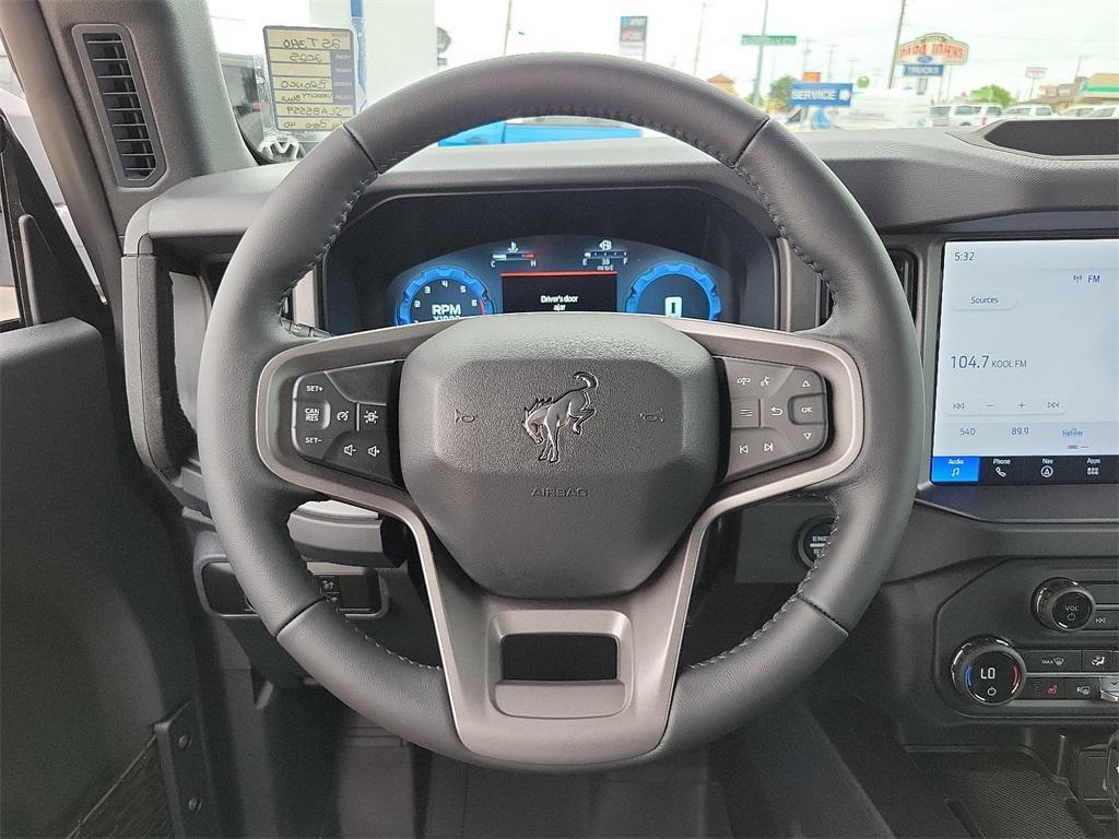 new 2025 Ford Bronco car, priced at $42,480