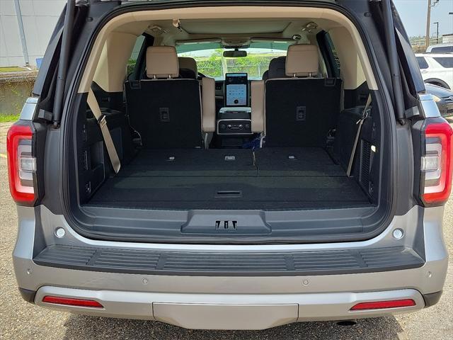 used 2024 Ford Expedition car, priced at $66,278