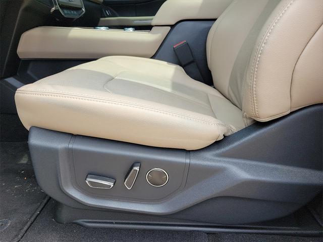 used 2024 Ford Expedition car, priced at $66,278