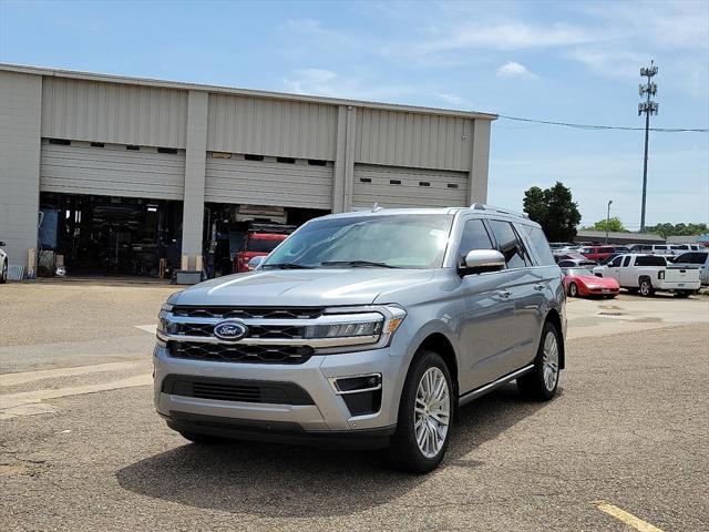used 2024 Ford Expedition car, priced at $66,278