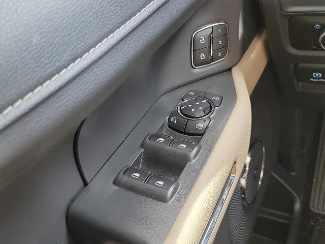 used 2024 Ford Expedition car, priced at $66,278