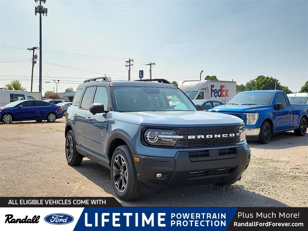 new 2025 Ford Bronco Sport car, priced at $39,603