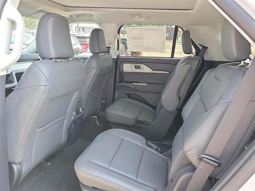 new 2025 Ford Explorer car, priced at $45,819