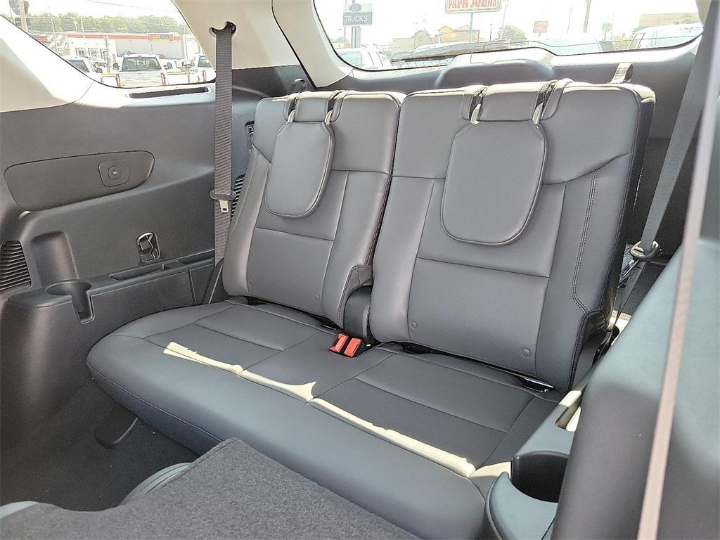 new 2025 Ford Explorer car, priced at $45,819