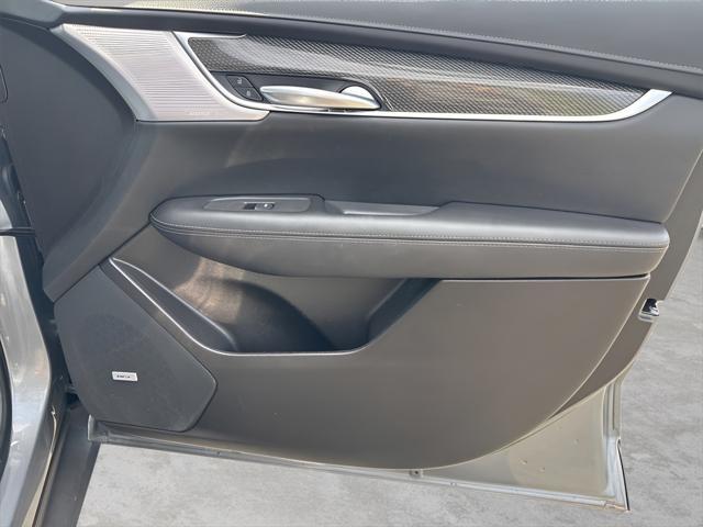 used 2021 Cadillac XT5 car, priced at $32,995
