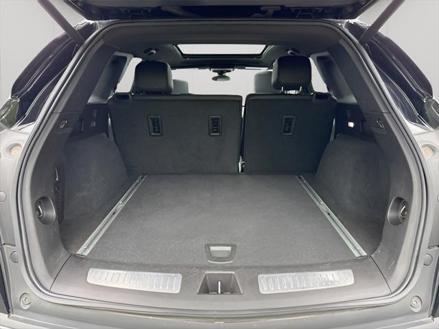 used 2023 Cadillac XT5 car, priced at $29,990