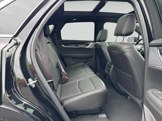 used 2023 Cadillac XT5 car, priced at $29,990
