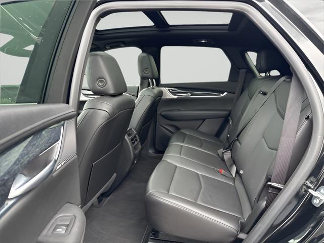 used 2023 Cadillac XT5 car, priced at $29,990