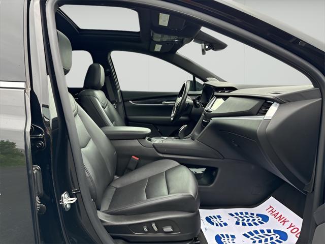 used 2023 Cadillac XT5 car, priced at $29,990