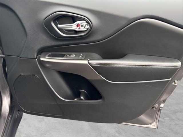 used 2019 Jeep Cherokee car, priced at $16,490
