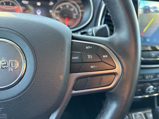 used 2019 Jeep Cherokee car, priced at $18,995