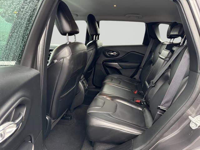 used 2019 Jeep Cherokee car, priced at $16,490