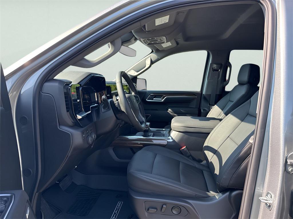 new 2025 Chevrolet Silverado 1500 car, priced at $57,316