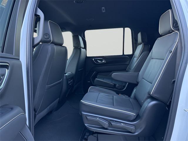 new 2024 Chevrolet Suburban car, priced at $75,915