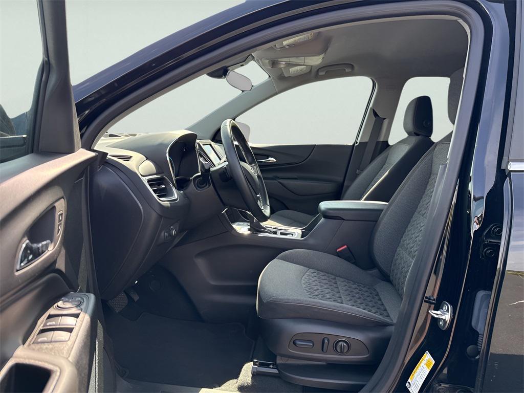used 2024 Chevrolet Equinox car, priced at $24,795