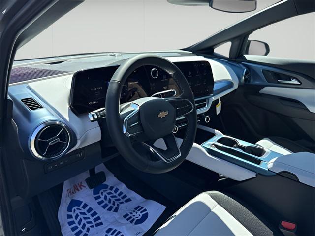 new 2025 Chevrolet Equinox EV car, priced at $44,390
