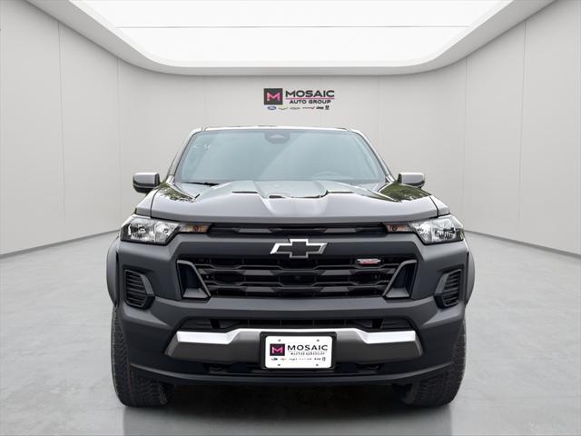 new 2025 Chevrolet Colorado car, priced at $43,565