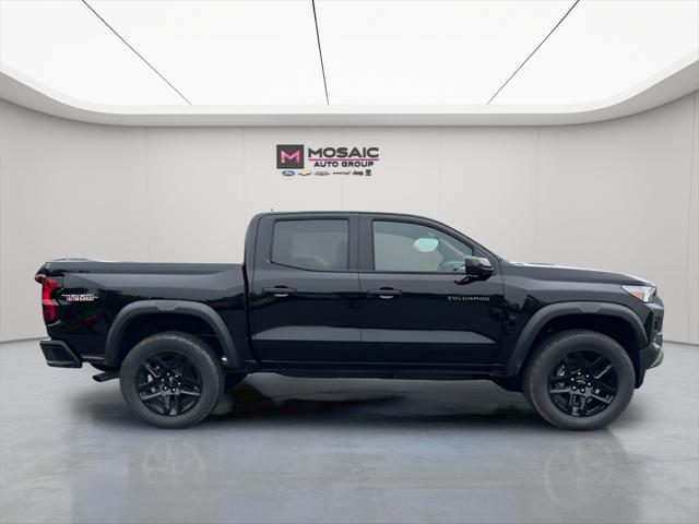 new 2025 Chevrolet Colorado car, priced at $43,565