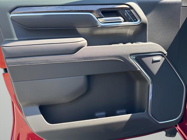 new 2025 Chevrolet Silverado 2500 car, priced at $72,693