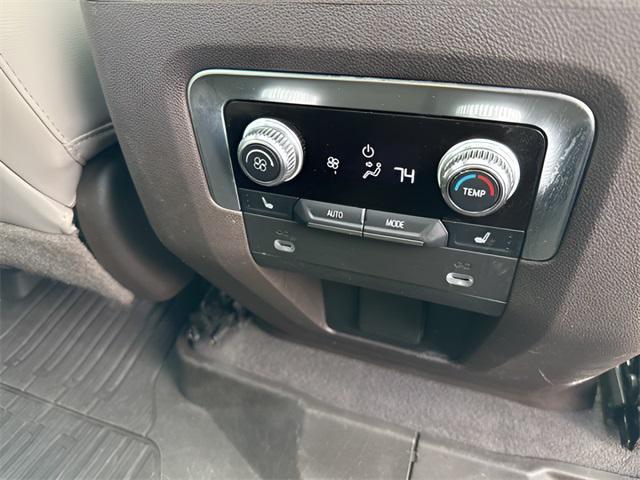 used 2021 GMC Yukon car, priced at $49,990