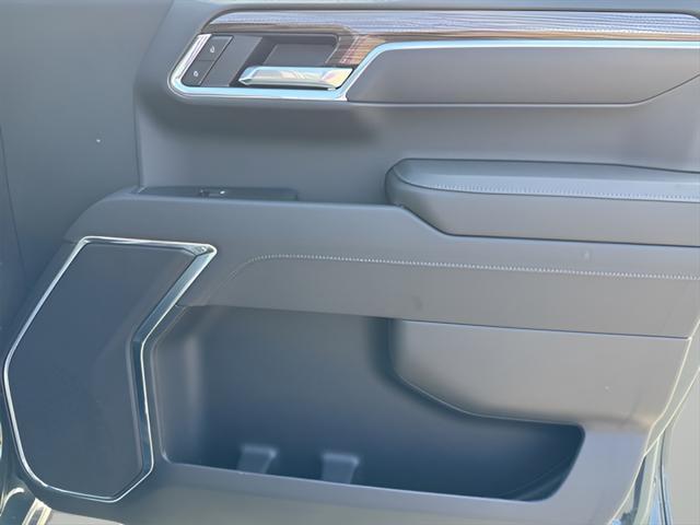 new 2025 Chevrolet Silverado 1500 car, priced at $46,336
