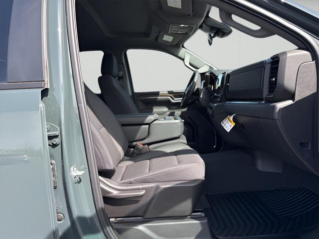 new 2025 Chevrolet Silverado 1500 car, priced at $46,336