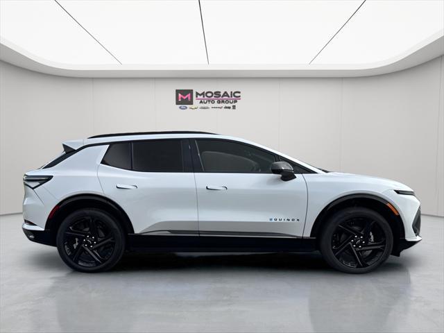 new 2025 Chevrolet Equinox EV car, priced at $45,628