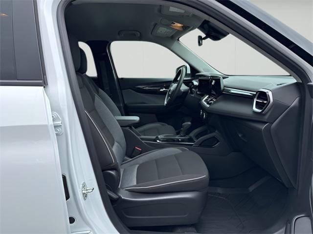 used 2024 Chevrolet TrailBlazer car, priced at $26,995