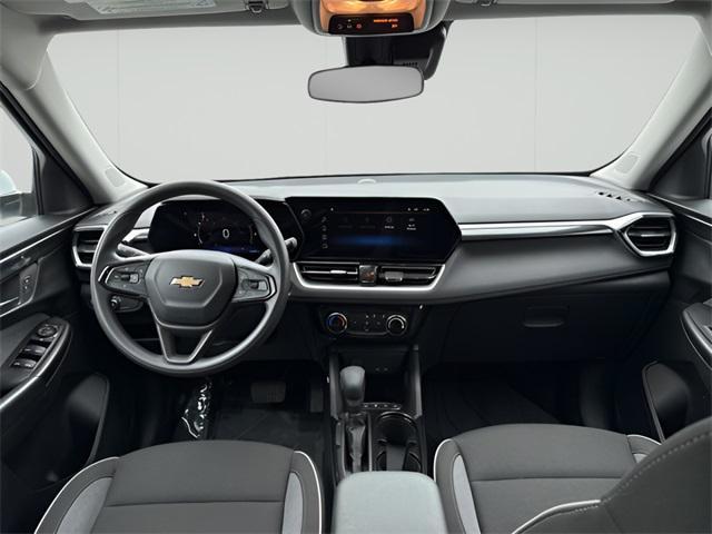 used 2024 Chevrolet TrailBlazer car, priced at $26,995