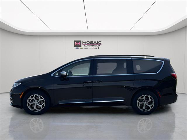 used 2023 Chrysler Pacifica car, priced at $27,990