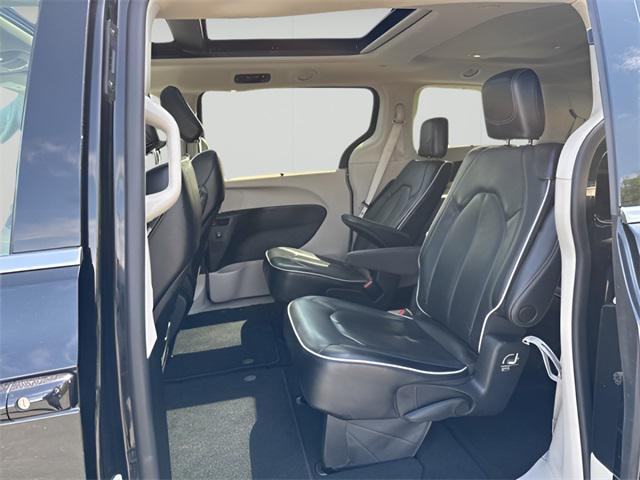 used 2023 Chrysler Pacifica car, priced at $27,990