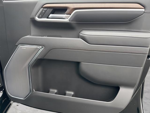 new 2025 Chevrolet Silverado 3500 car, priced at $85,918