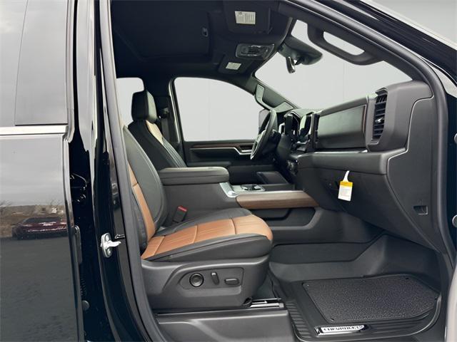new 2025 Chevrolet Silverado 3500 car, priced at $85,918