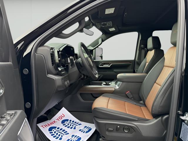 new 2025 Chevrolet Silverado 3500 car, priced at $85,918
