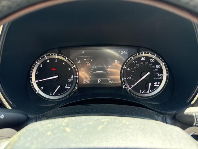 used 2022 Toyota Highlander car, priced at $46,995