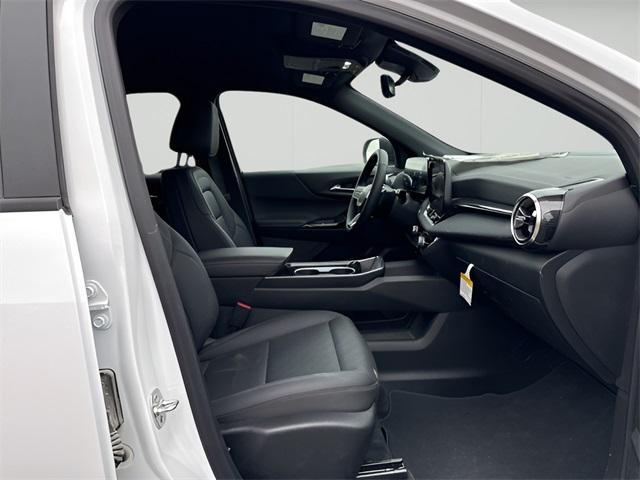 new 2025 Chevrolet Equinox car, priced at $30,693