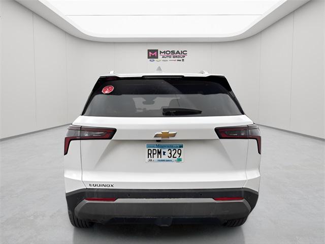 new 2025 Chevrolet Equinox car, priced at $30,068