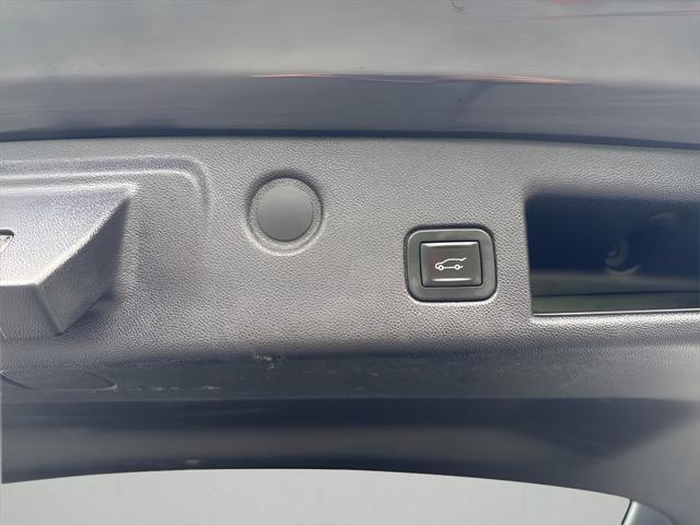 used 2018 Chevrolet Equinox car, priced at $15,795